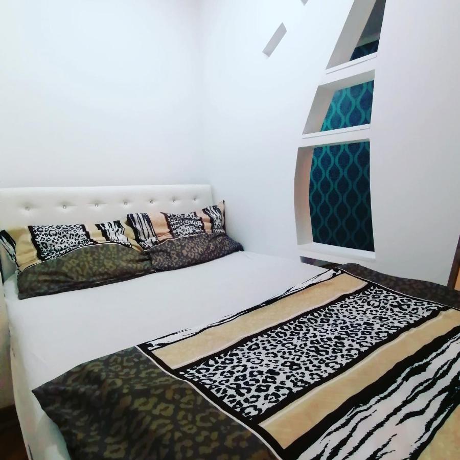Marina Jacuzzi Apartment Free Parking Novi Sad Buitenkant foto